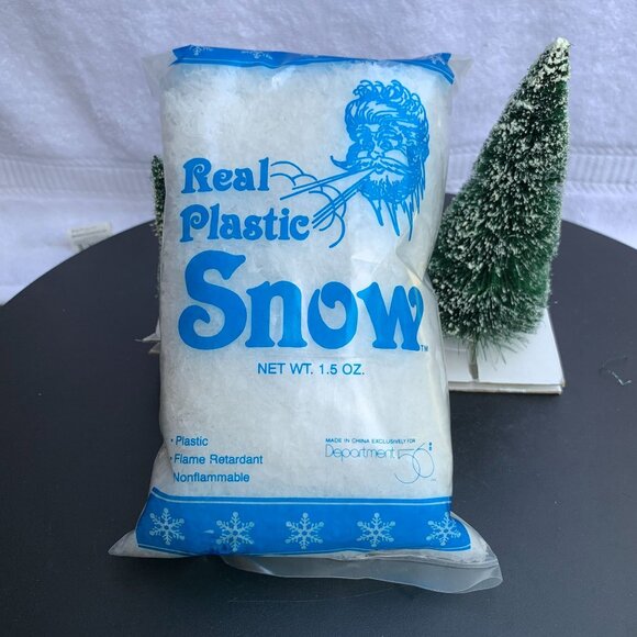 Dept 56 Village Trees and Snow, General Christmas Village Accessory - 1990s - Picture 2 of 10